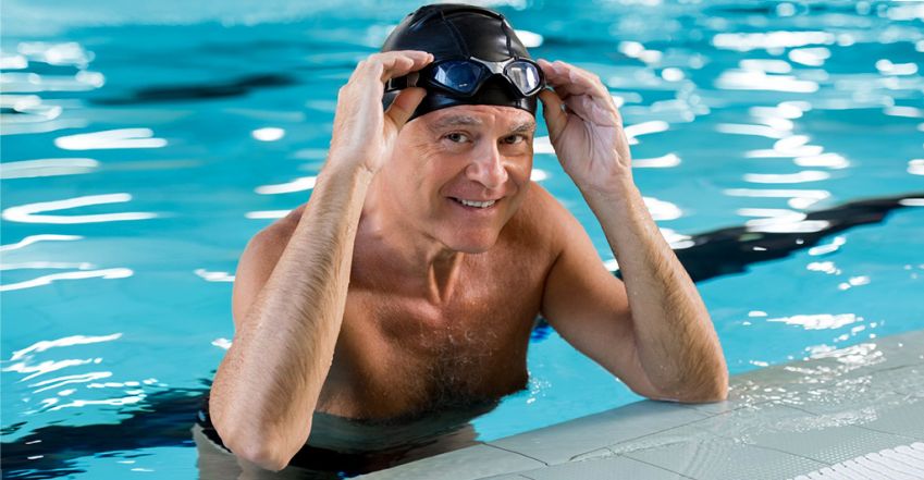 Az úszás időskorban is tökéletes sport