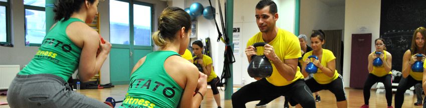 Csoportos fitness instruktor